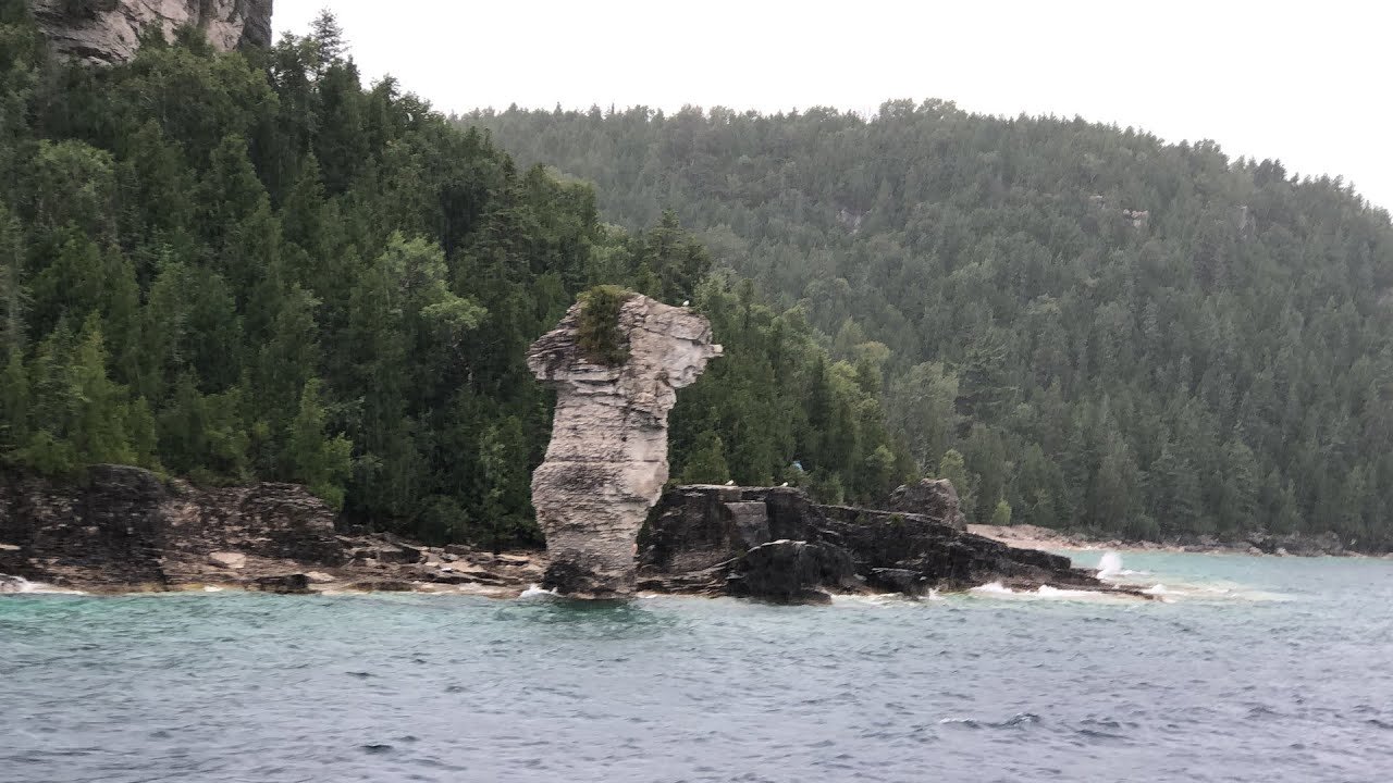 Explore the beauty | Trip to Tobermory, Ontario | Flowerpot island
